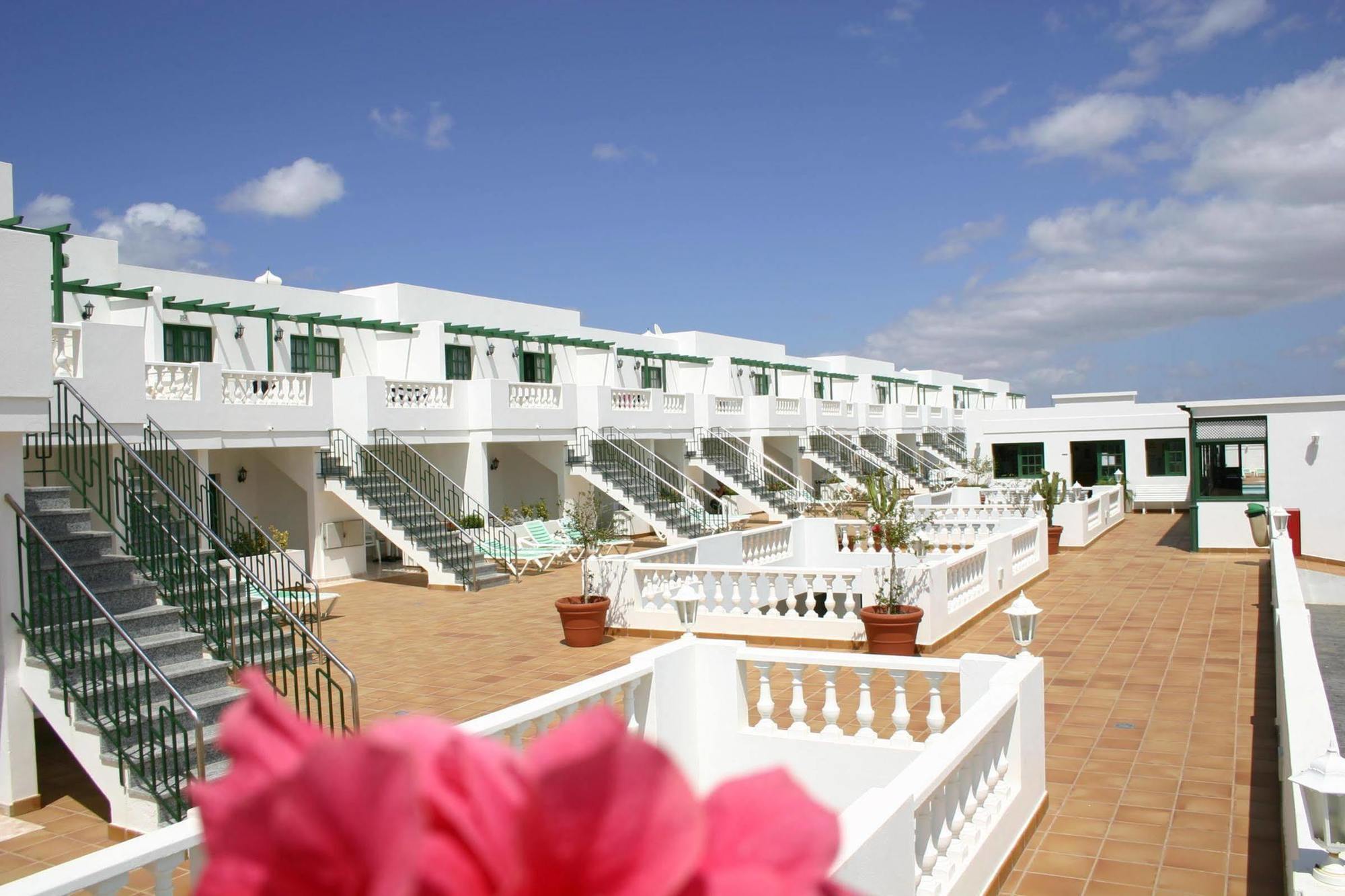 Apartamentos Tisalaya Puerto del Carmen Kültér fotó